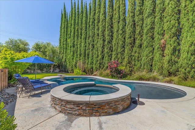 3100 Amos Ct, Modesto, CA 95355