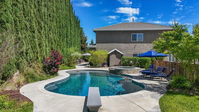 3100 Amos Ct, Modesto, CA 95355