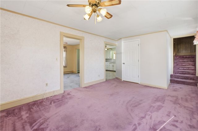 9 Lillis Avenue, Barrington, RI 02806