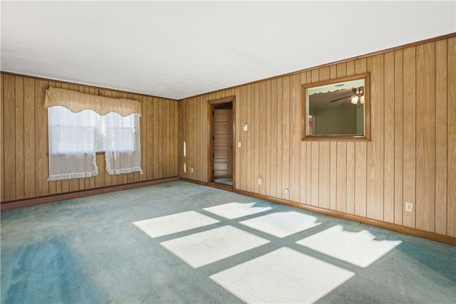 9 Lillis Avenue, Barrington, RI 02806