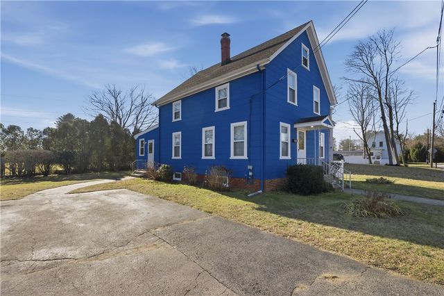 9 Lillis Avenue, Barrington, RI 02806