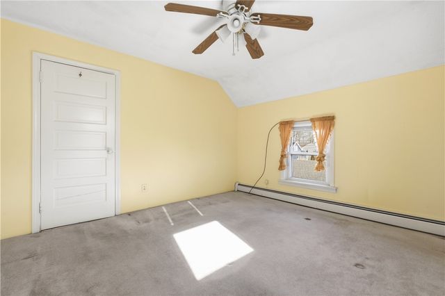 9 Lillis Avenue, Barrington, RI 02806