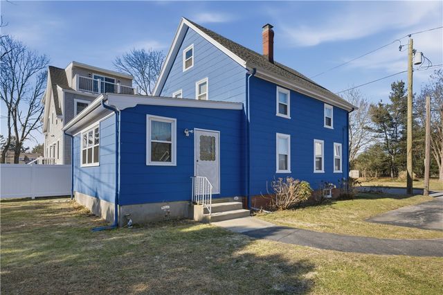 9 Lillis Avenue, Barrington, RI 02806