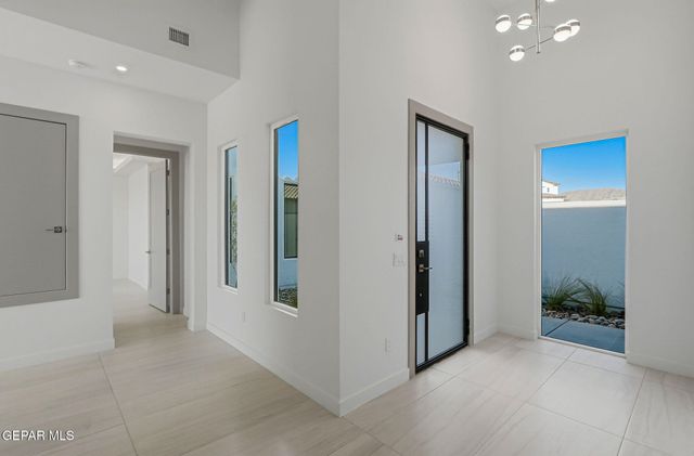 1853 POMMEL Place, El Paso, TX 79911