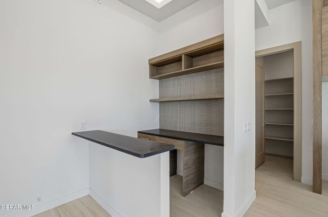 1853 POMMEL Place, El Paso, TX 79911