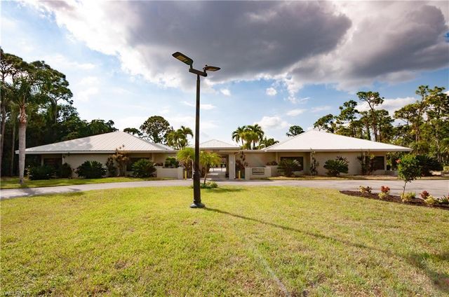22721 SANDY BAY DR # 101, Estero, FL 33928