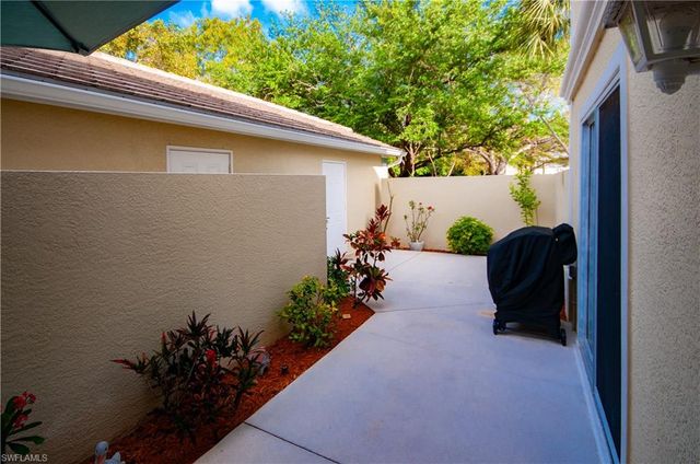 22721 SANDY BAY DR # 101, Estero, FL 33928