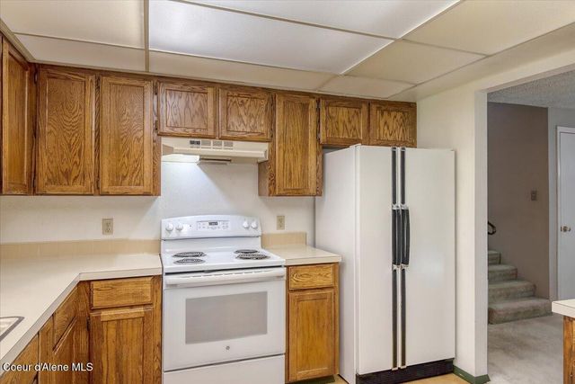 11810 N Peridot Dr, Hayden, ID 83835