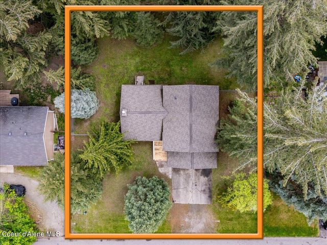 11810 N Peridot Dr, Hayden, ID 83835