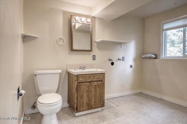 11810 N Peridot Dr, Hayden, ID 83835