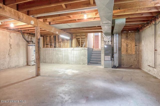 11810 N Peridot Dr, Hayden, ID 83835