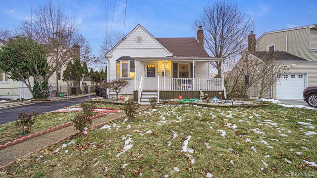 2496 Camp Avenue, North Bellmore, NY 11710
