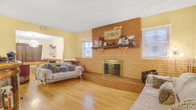 2496 Camp Avenue, North Bellmore, NY 11710