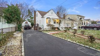 2496 Camp Avenue, North Bellmore, NY 11710