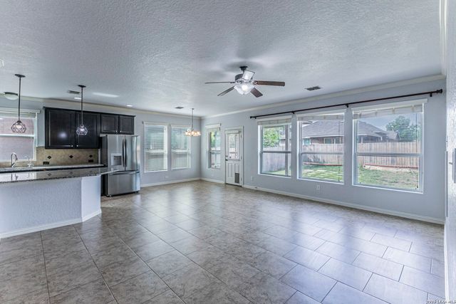 1715 Viljandi Moon, San Antonio, TX 78251