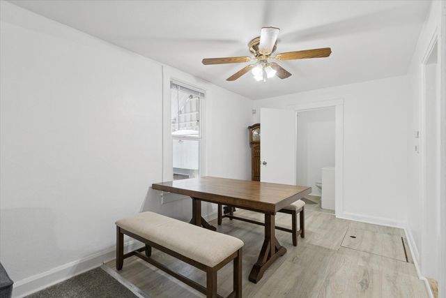 1212 10th Avenue, Rockford, IL 61104