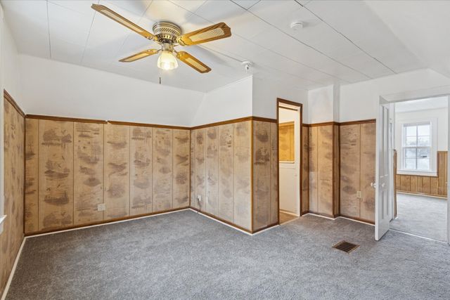 1212 10th Avenue, Rockford, IL 61104