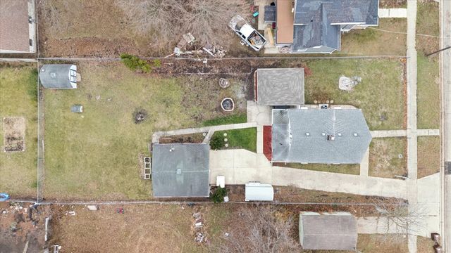 1212 10th Avenue, Rockford, IL 61104