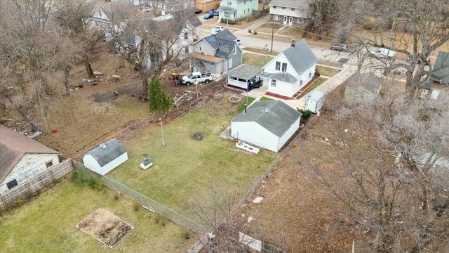 1212 10th Avenue, Rockford, IL 61104