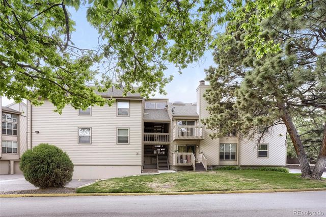 701 N Harlan Street E27, Lakewood, CO 80214