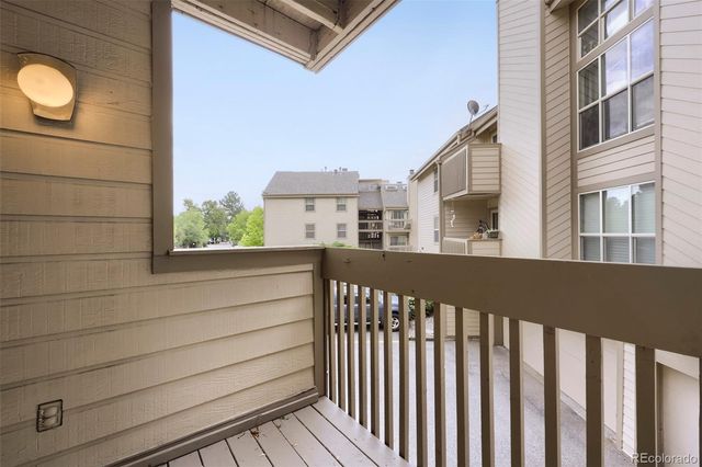 701 N Harlan Street E27, Lakewood, CO 80214