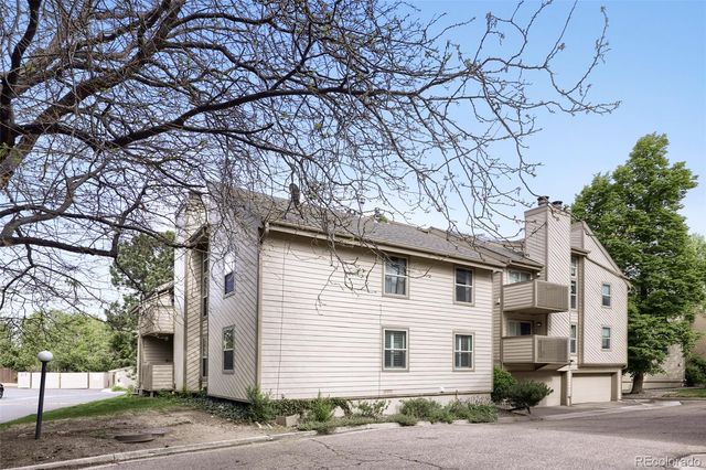 701 N Harlan Street E27, Lakewood, CO 80214
