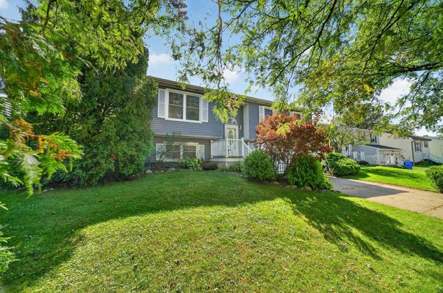 2903 MARCELLA Drive, Erie, PA 16506