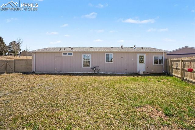 301 E Longbow Drive, Divide, CO 80814