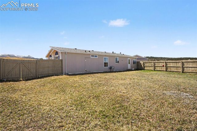 301 E Longbow Drive, Divide, CO 80814