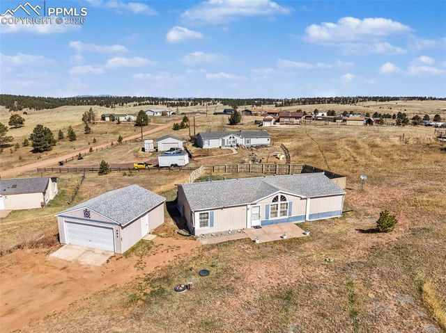 301 E Longbow Drive, Divide, CO 80814
