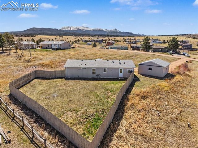 301 E Longbow Drive, Divide, CO 80814