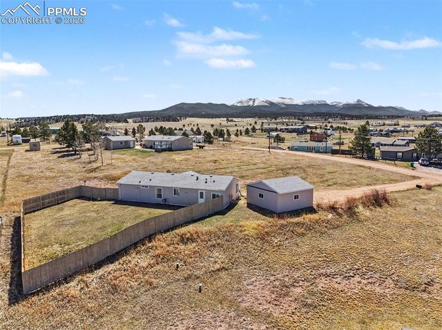 301 E Longbow Drive, Divide, CO 80814