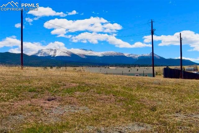 301 E Longbow Drive, Divide, CO 80814