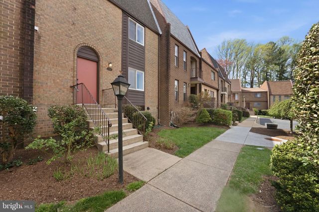 1747 CY CT, Vienna, VA 22182