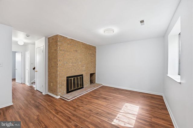 1747 CY CT, Vienna, VA 22182