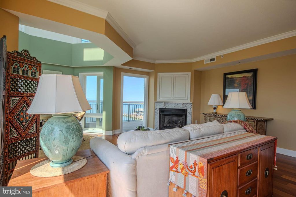 Image 9 of property listing at 1 DOCK ST #402, Crisfield, MD 21817