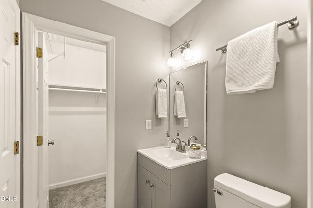 6718 Chauncey Drive, Raleigh, NC 27615