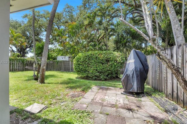 1548 SW 23rd Ct 1548, Fort Lauderdale, FL 33315