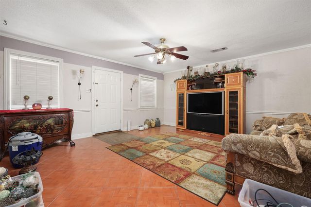 5405 Hazel Street, Baytown, TX 77521