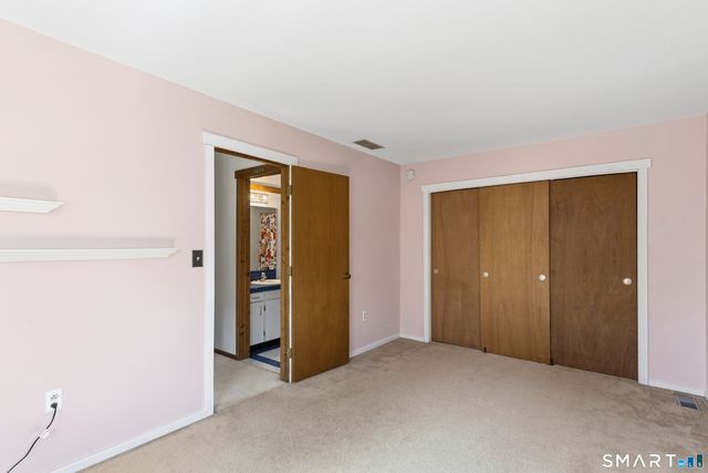 1 Upper Commons 1, Woodbury, CT 06798