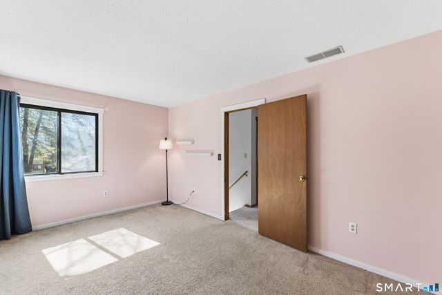 1 Upper Commons 1, Woodbury, CT 06798