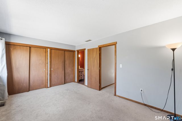 1 Upper Commons 1, Woodbury, CT 06798