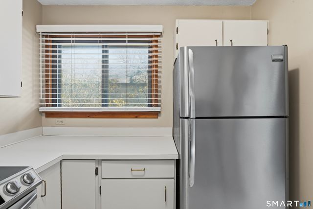 1 Upper Commons 1, Woodbury, CT 06798