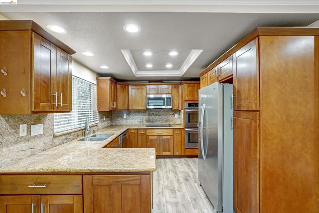 108 Castleton Ct, San Ramon, CA 94583