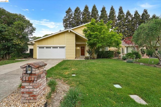 108 Castleton Ct, San Ramon, CA 94583