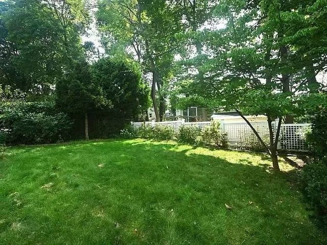 142 Jackson 0, Newton, MA 02459