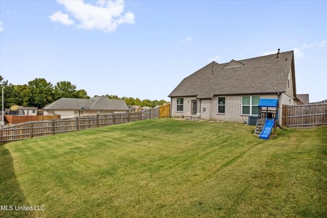 8577 S Trinity Park Drive, Olive Branch, MS 38654