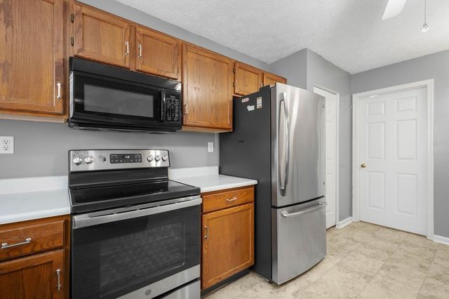 6044 Belle Terre Ct, South Fayette, PA 15017