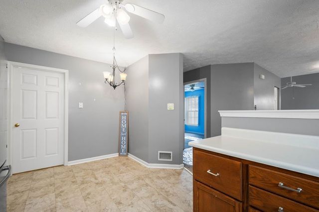 6044 Belle Terre Ct, South Fayette, PA 15017