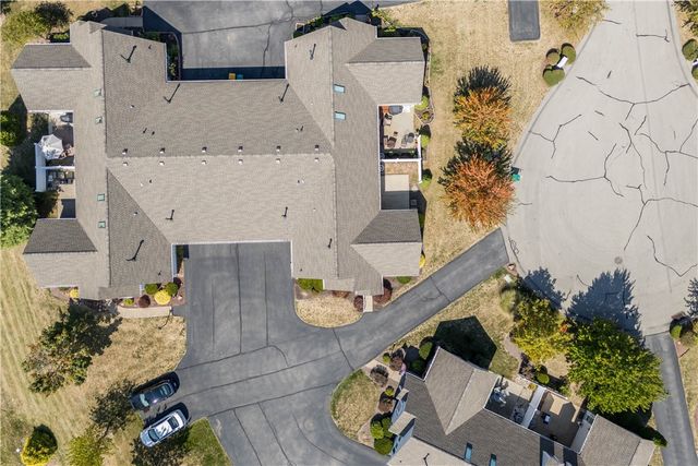 6044 Belle Terre Ct, South Fayette, PA 15017